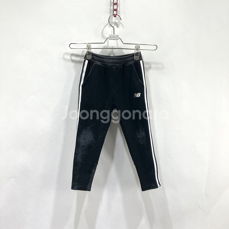 뉴발란스 키즈 벨벳트레이닝바지 블랙 110 영구제--0