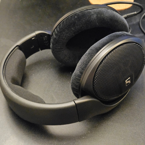 젠하이저 hd560s