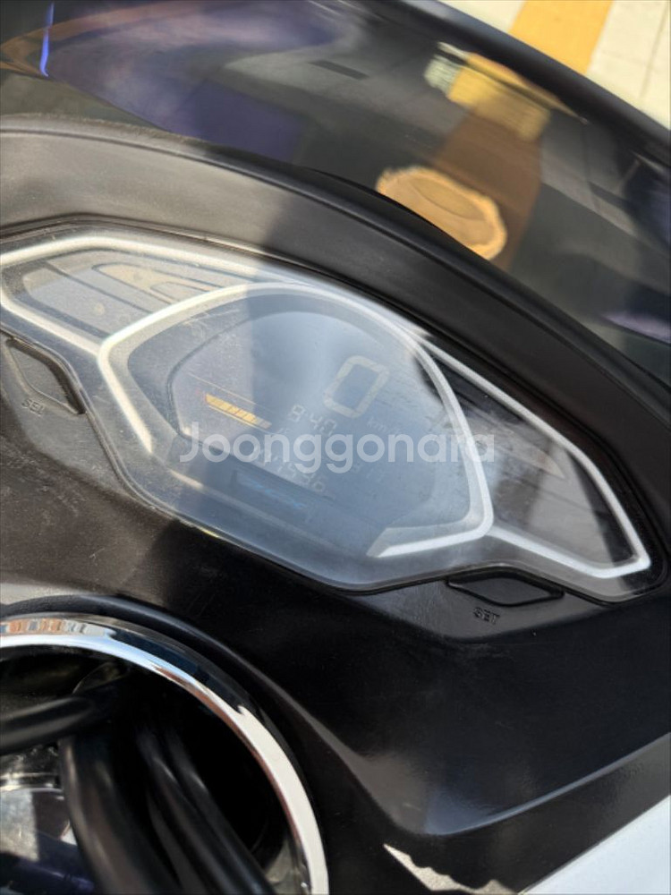 2020년식 pcx125 판매합니다.--9