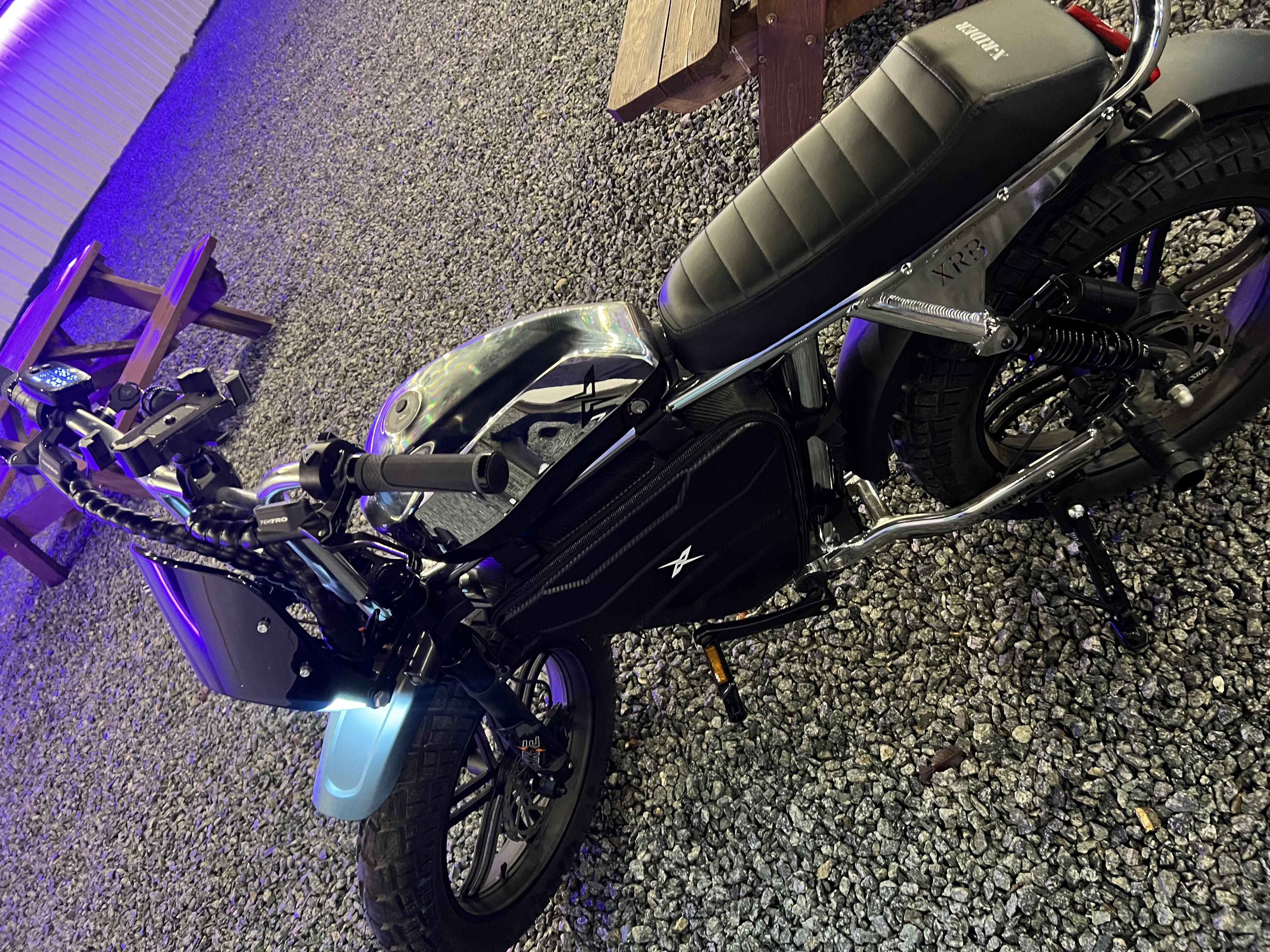 엑스라이더 x200 프로 크롬