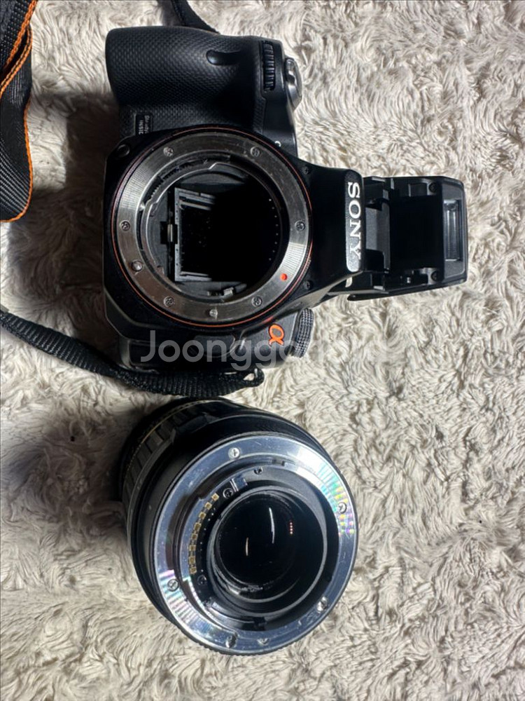소니 알파 디카 a5 (SLT-A35) + 탐론팝니다--1