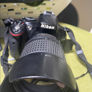 니콘D5200카메라(18~135렌즈)