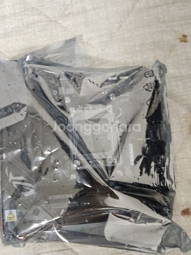 ROG STRIX B650E-I GAMING WIFI--1