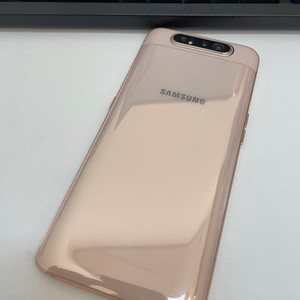 갤럭시A80 골드 128GB 상태좋은 중고팝니다.