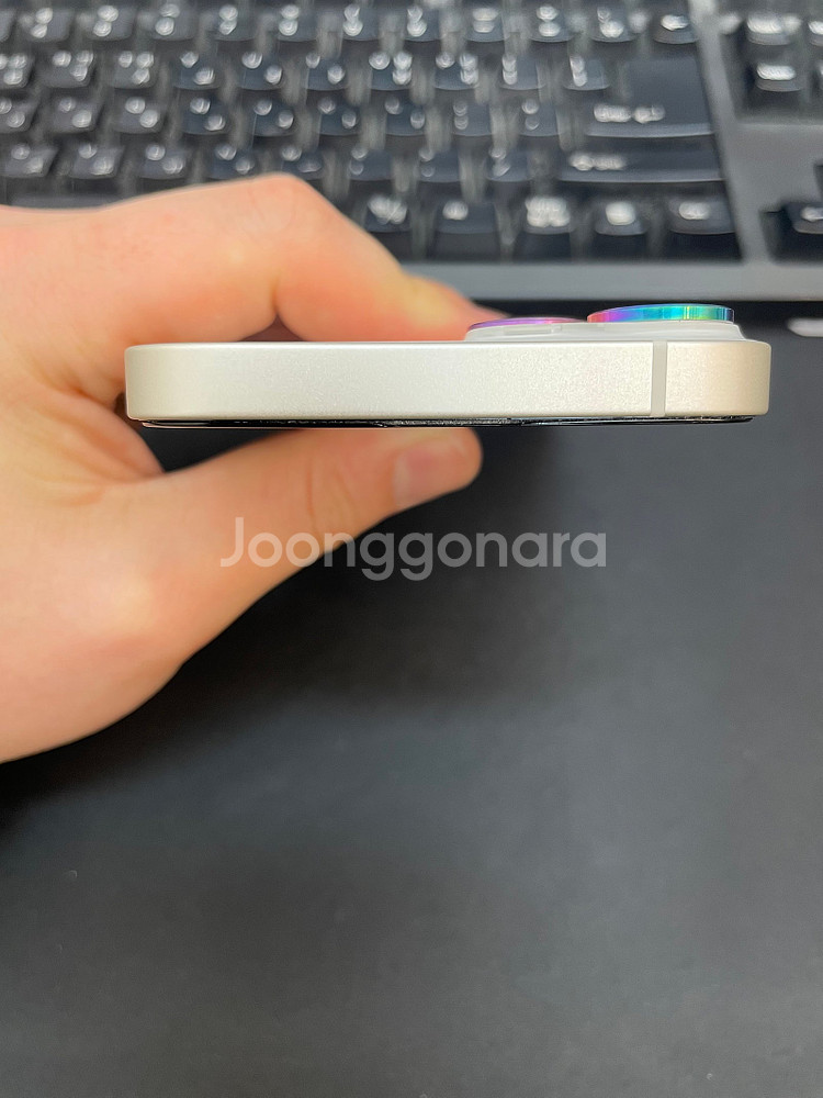 아이폰14 화이트 128GB 상태좋은 중고팝니다.--2