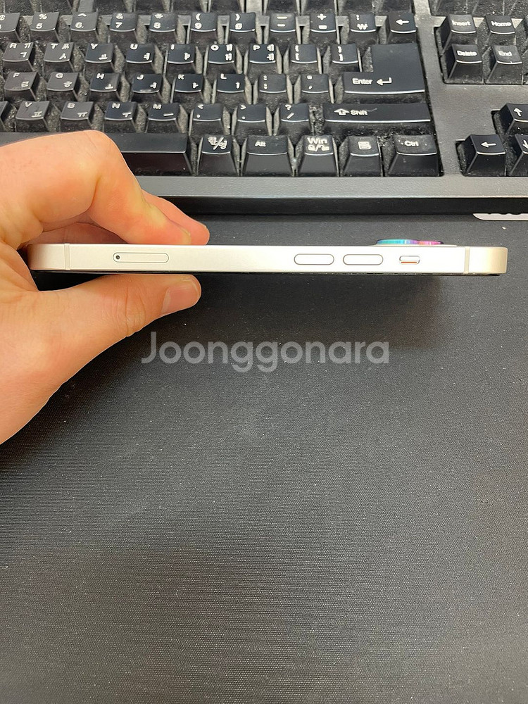 아이폰14 화이트 128GB 상태좋은 중고팝니다.--5
