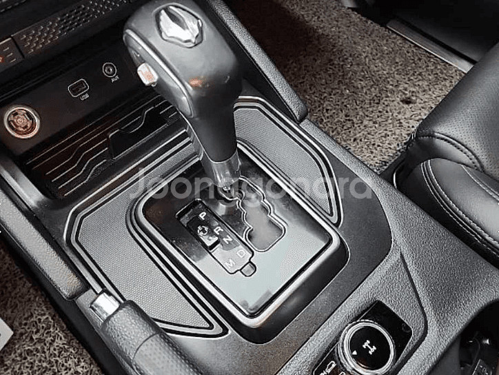 *20년 렉스턴 스포츠 칸 디젤 2.2 4WD 5링크*--4