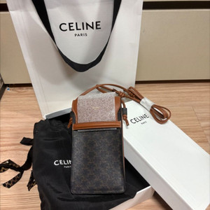 셀린느 폰 파우치 미개봉