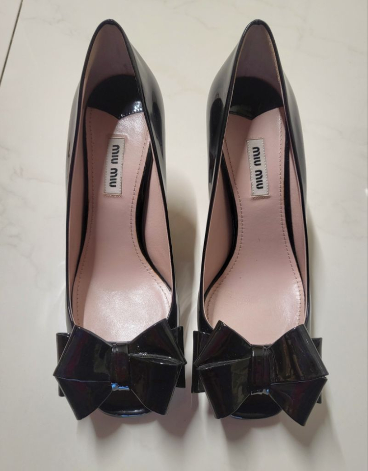 미우미우 miu miu 블랙 보우 펌프스--2