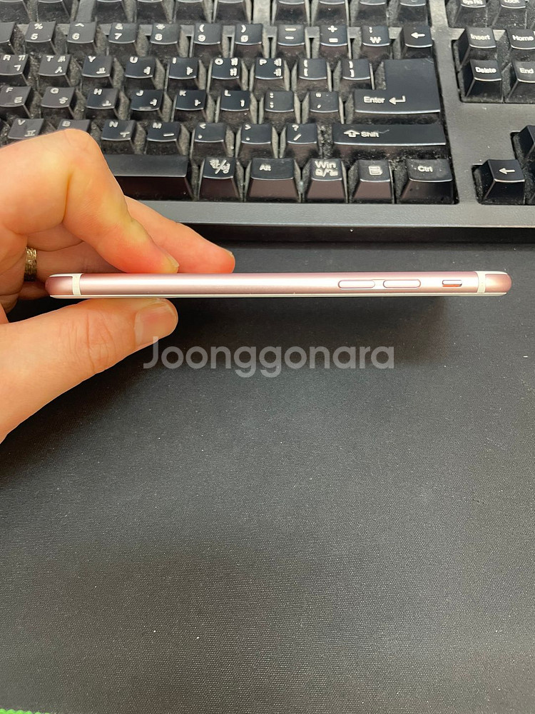 아이폰6S 로즈골드 64GB 가성비좋은 중고팝니다.--5