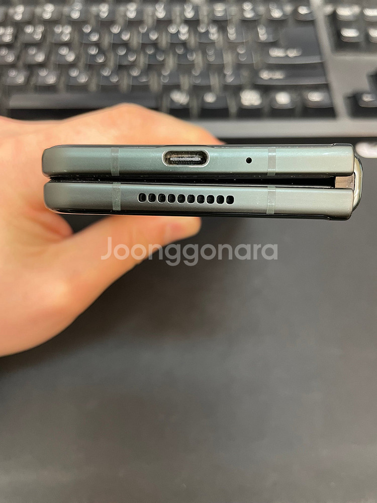 갤럭시Z폴드3 그린 256GB 무잔상 상태좋은 중고팝니--4