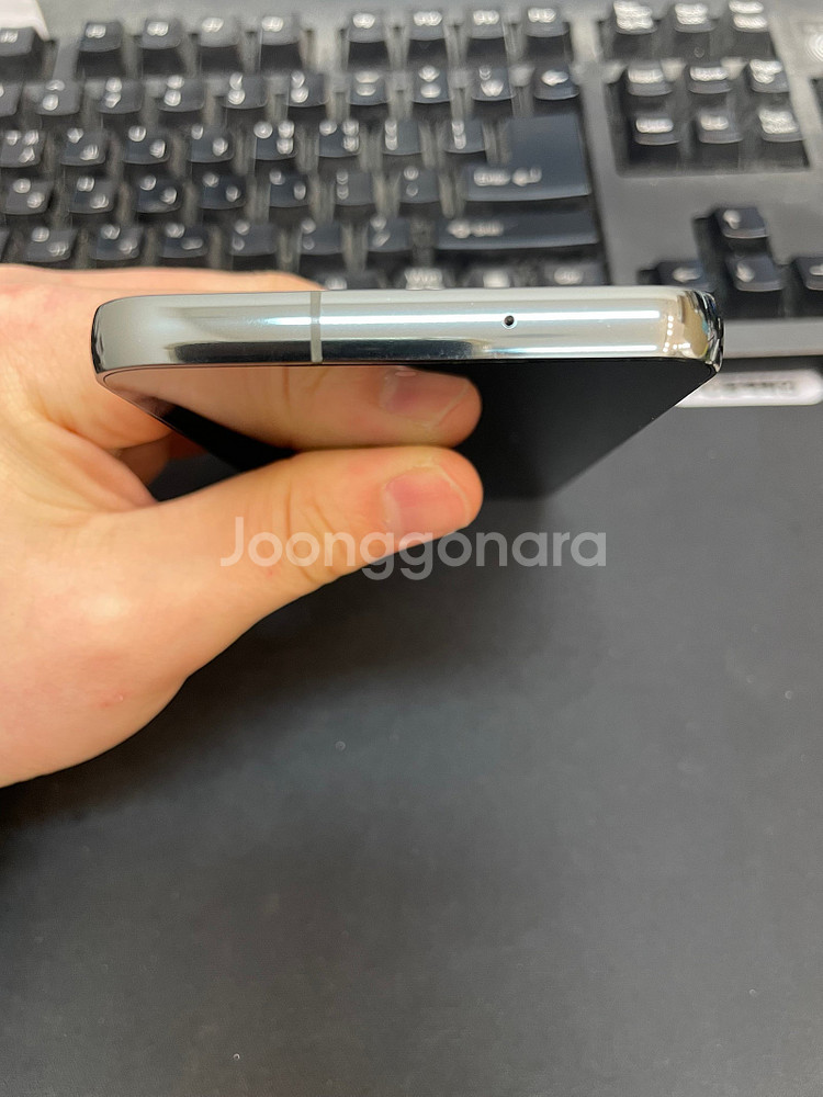 갤럭시S23 그린 256GB 무잔상 상태좋은 중고팝니다--2