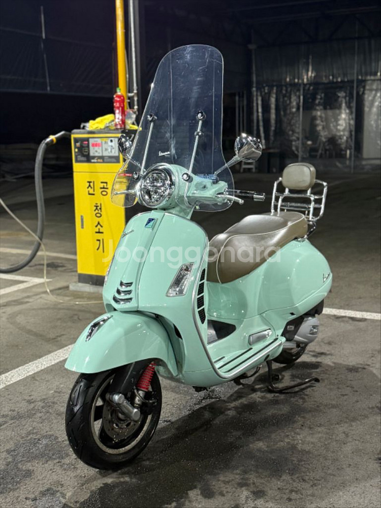 베스파125 GTS 22년식--1