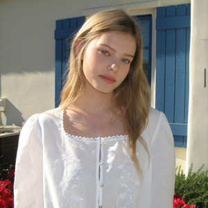 썸웨어버터 Anne Ribbon Blouse 블라우스
