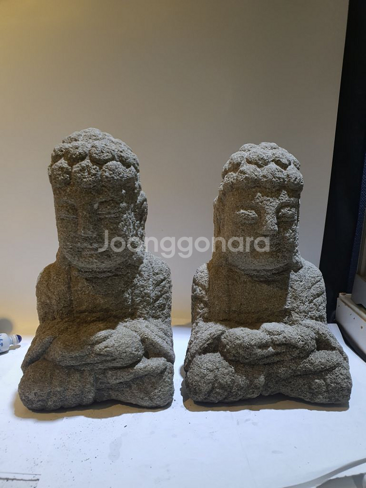 돌 불상 두점--0