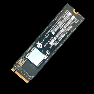 정품 WD BLACK M.2 NVMe SSD 1TB