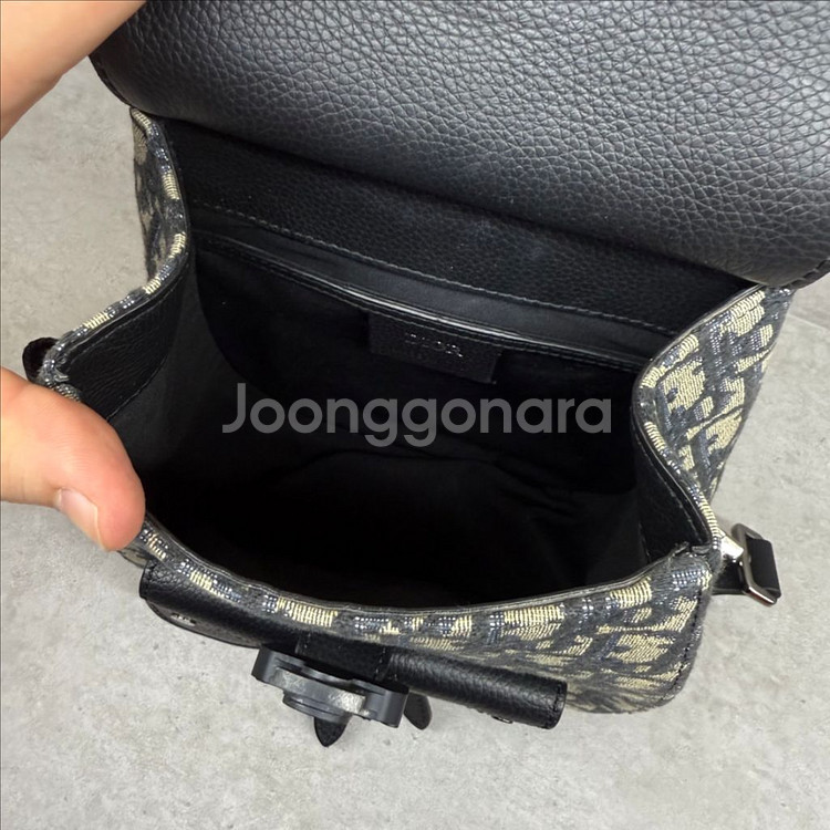 [정품]디올 오블리크 갤럽 슬링백--8