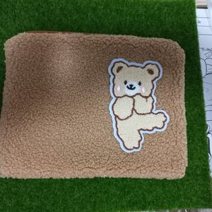 곰돌이털파우치