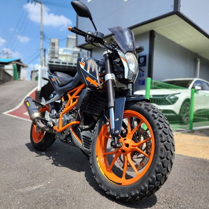 KTM 듀크 390 / 2016년식 / 3만 KM