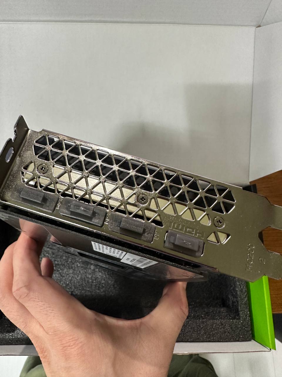 stcom 4060ti 팝니다(24년 10월 구입)