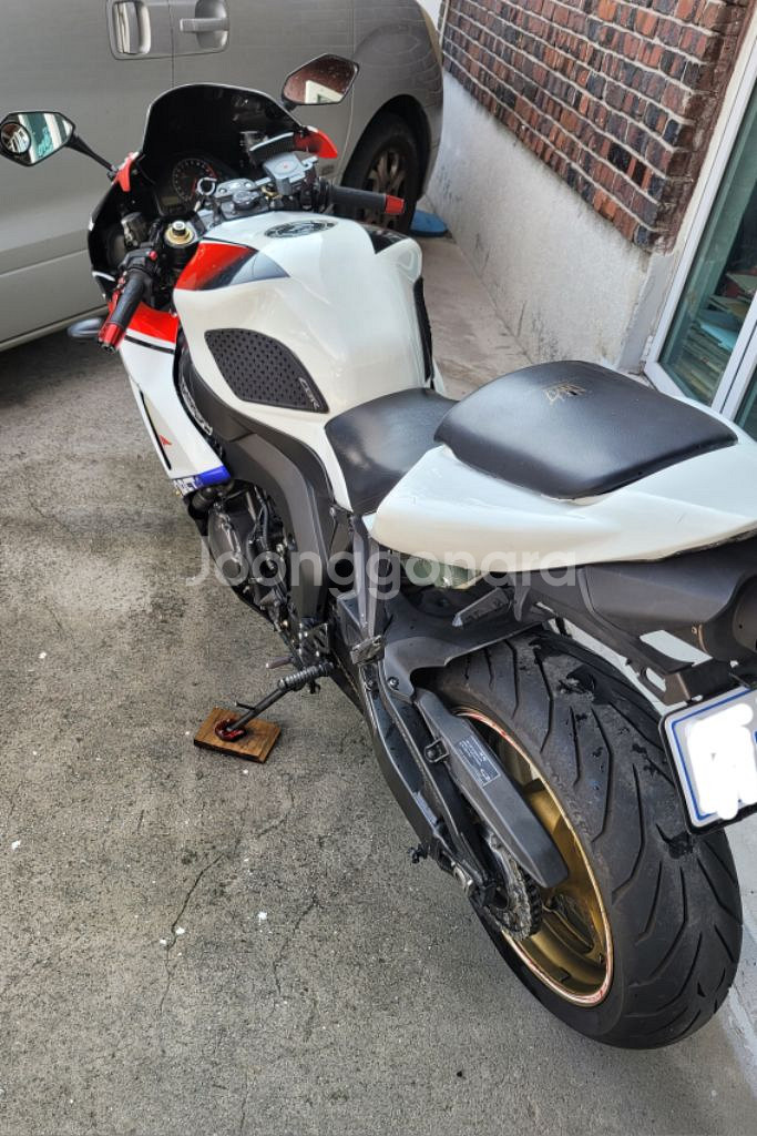 혼다 cbr1000rr--6