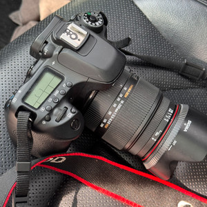 캐논 eos 80d 시그마18-200 세트로 팝니다