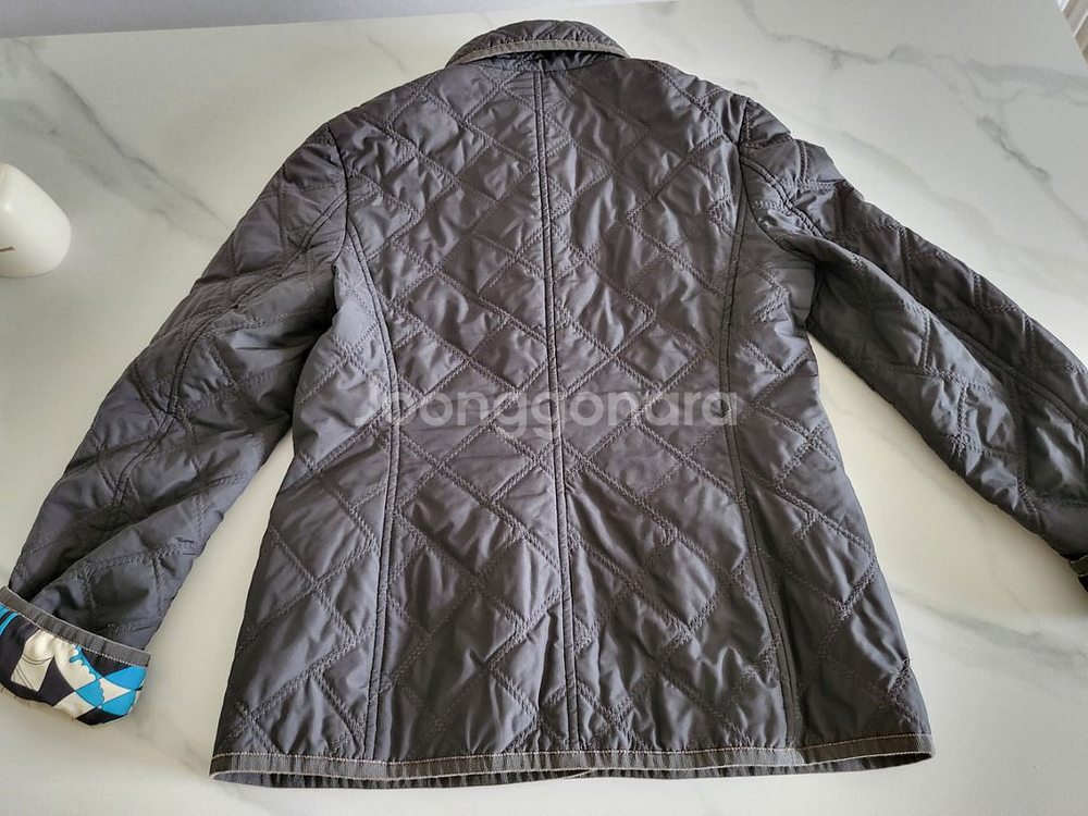 살바토레 페라가모 퀼팅 자켓(정품)--2