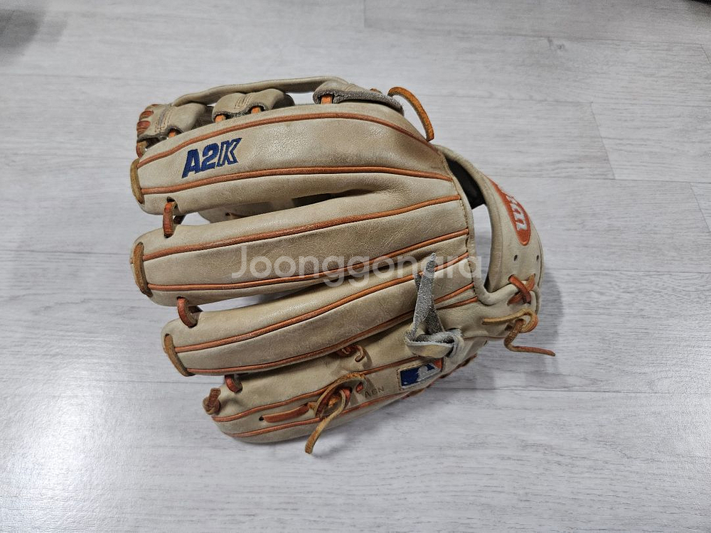 윌슨 a2k 12인치 야구글러브 판매합니다--0