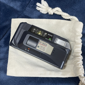 리코ff300d (영화 윤희에게 필름카메라)