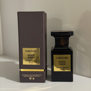 톰포드 화이트스웨이드 50ml 오드퍼퓸 향수 구버전