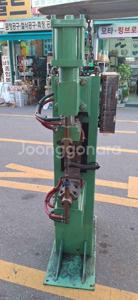 공압식 스포트용접기--0