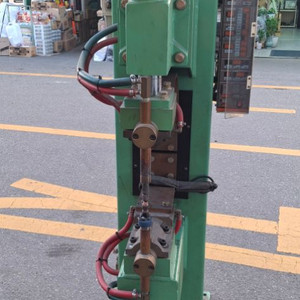 공압식 스포트용접기