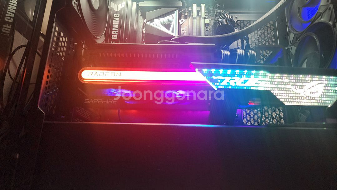 Sapphire RX 7900 XTX Nitro+--1
