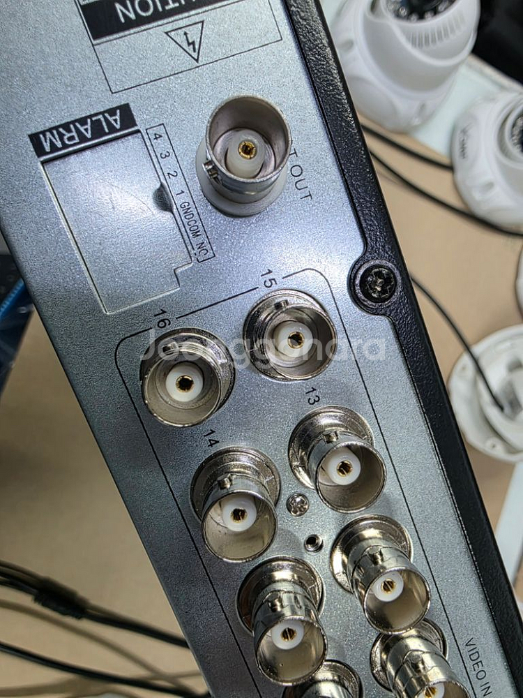 CCTV 카메라 16채널 녹화기 하드내장--5