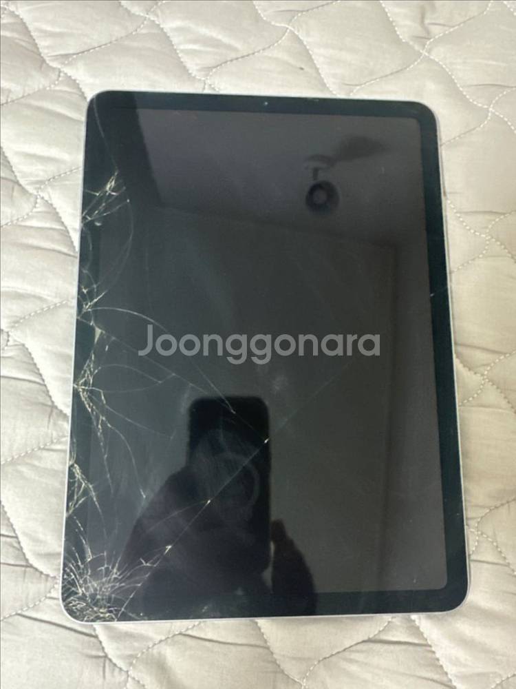 아이패드 에어4 판매합니다--3