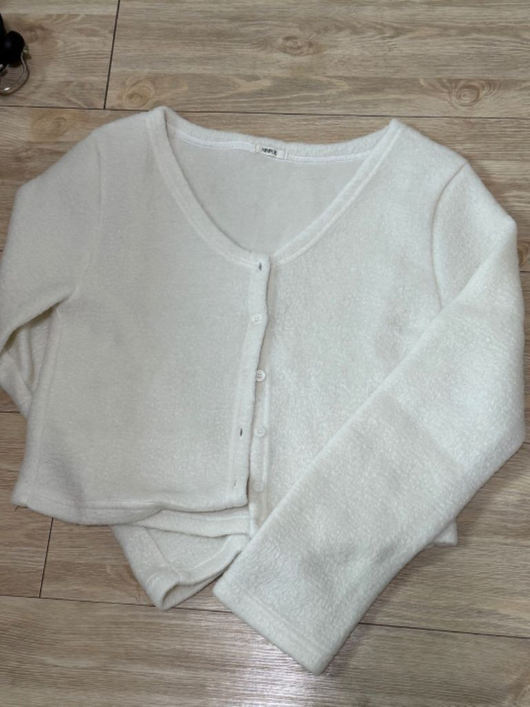미니포에 얼그레이 크림 가디건 벌스데이 메이드 에이블리 이미지