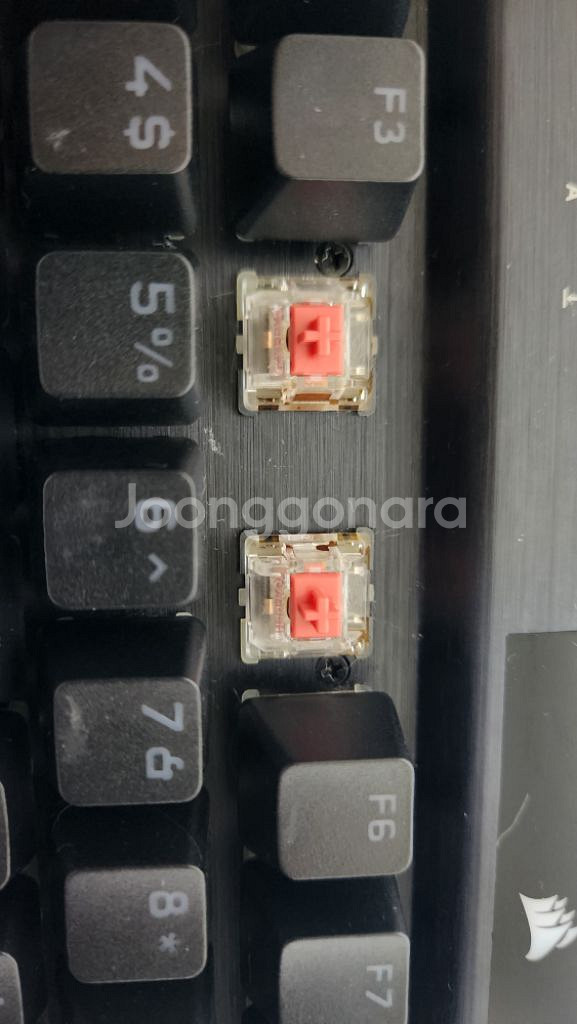 커세어 k70 tkl 저소음적축 키보드--2