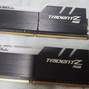 지스킬램 ddr4 3200 8기가 2개
