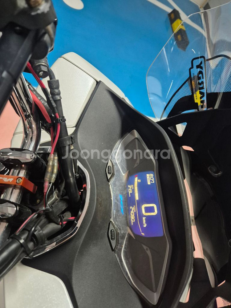 pcx125 21년식 탈리스만 안개등 블랙박스 2채널--5