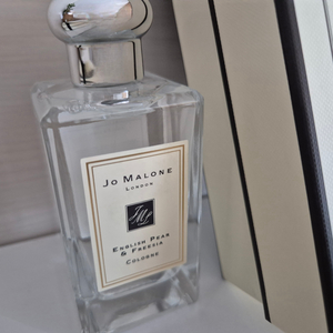 조말론 잉글리시 페어 앤 프리지아100ml(택포)새제품