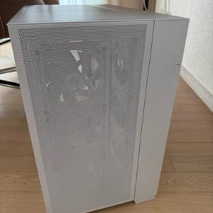 리안리 o11d evo 화이트