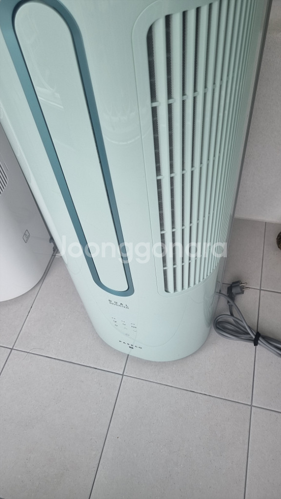 파세코 창문형 에어컨 2대 처분합니다.--5