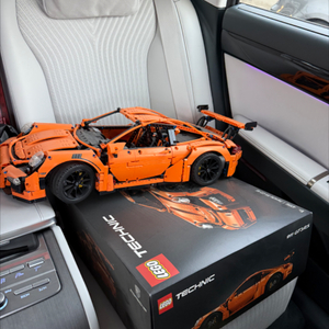 레고 테크닉 포르쉐 911 GT3 RS (42056)