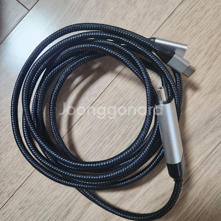 4k c타입 to HDMI 미러링 동시충전--1