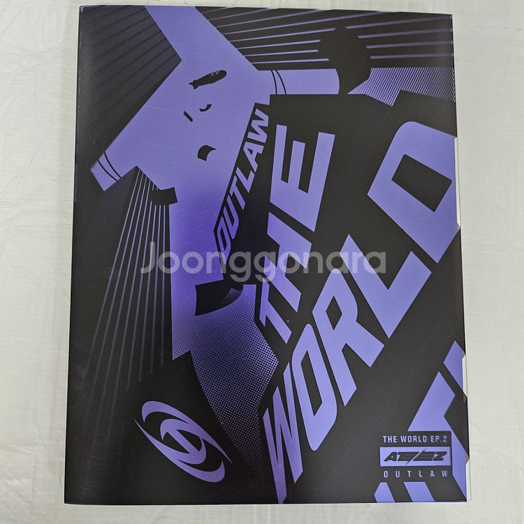 에이티즈 미니 9 더월드ㅡ아웃로우 판매합니다--0