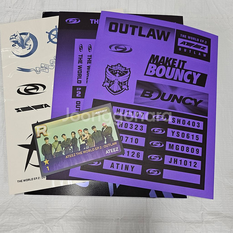 에이티즈 미니 9 더월드ㅡ아웃로우 판매합니다--1