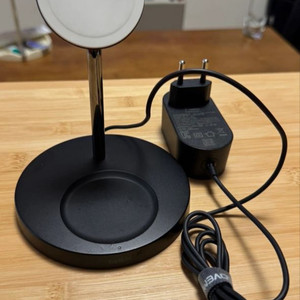 벨킨 2in1 맥세이프 15W 무선 충전 스탠드 WIZ