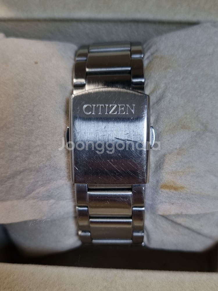 [CITIZEN] 시티즌 에코 드라이브 시계 골드/블랙--4