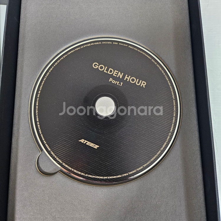 에이티즈 미니10 Golden Hour 판매합니다--9