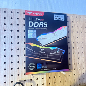TeamGroup T-Force DDR5-6400